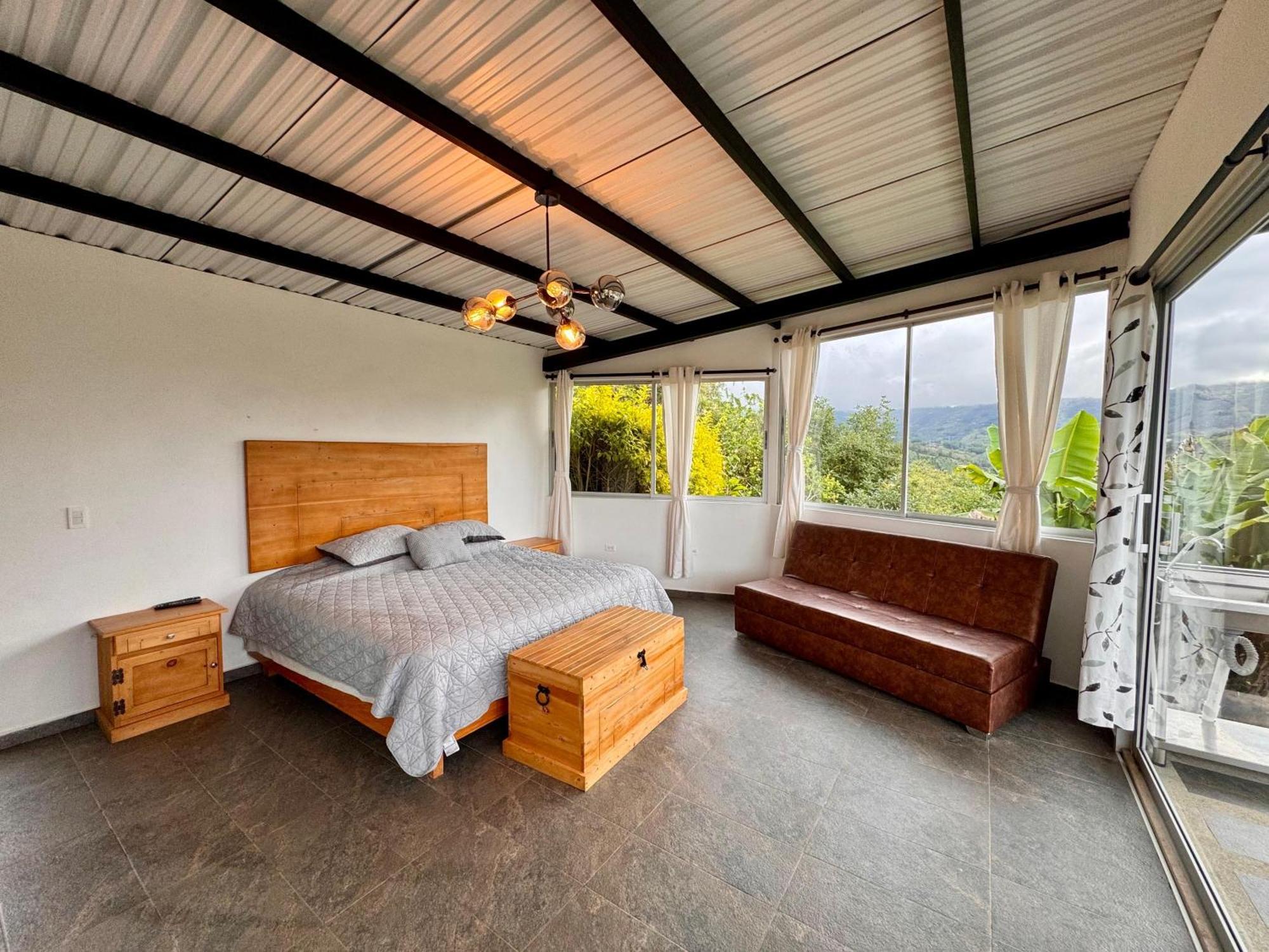Hotel Campestre Alto Lindo En Guatapé 외부 사진